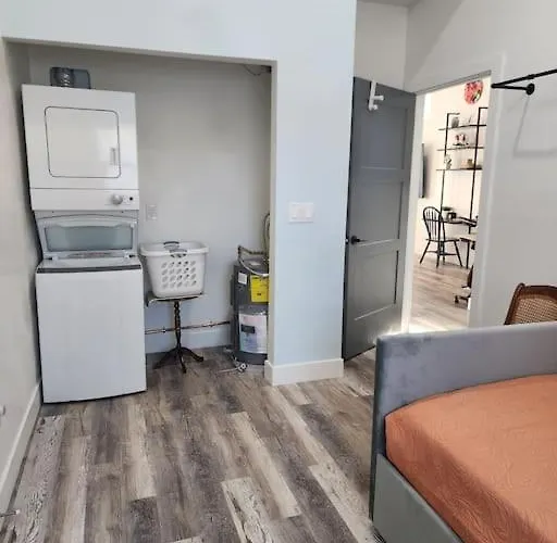 The Gregory: 2 Bed/1 Bath *
